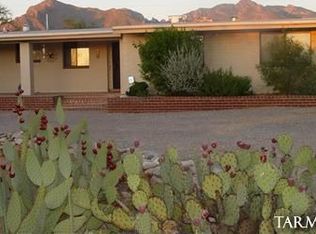 7040 N Via Assisi, Tucson, AZ 85704