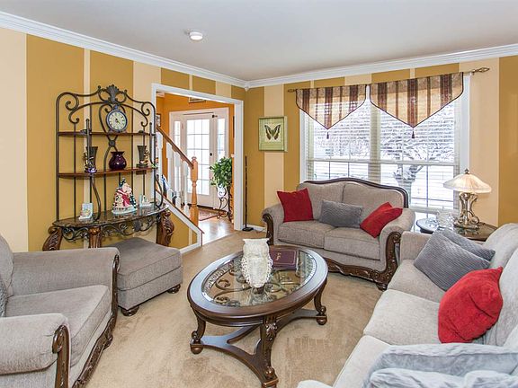 5th image of 1486 Sequoia Dr