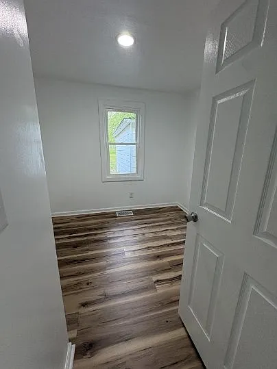 118 Alden St — Photo 8