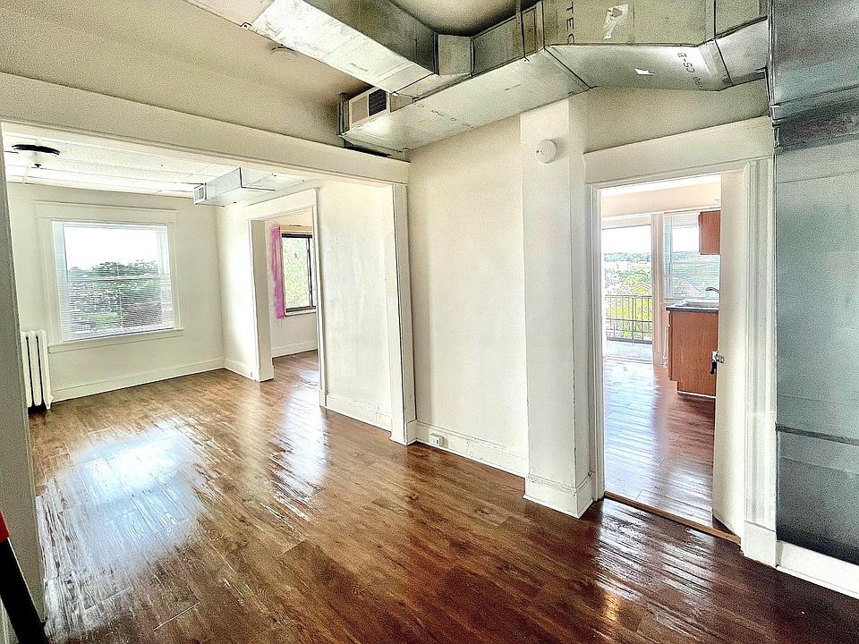 Open concept large living room