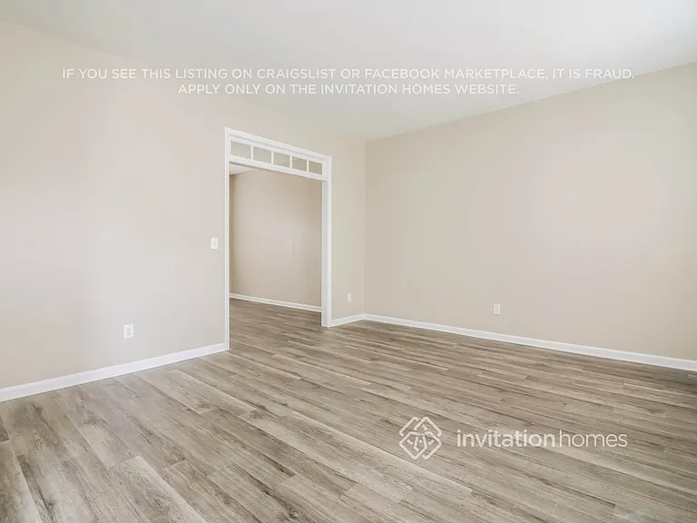 8329 Neuse Lawn Rd — Photo 4
