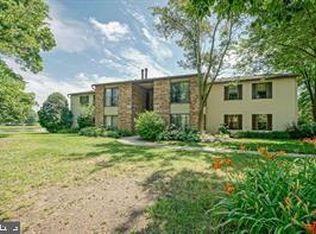 48 Sumac Ct, Mount Laurel, NJ 08054