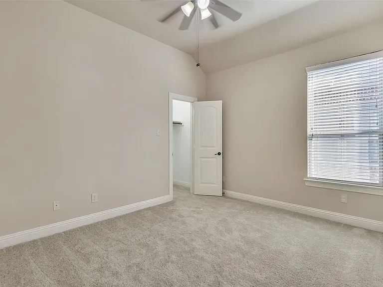 10616 Jackson Hole Ln — Photo 8