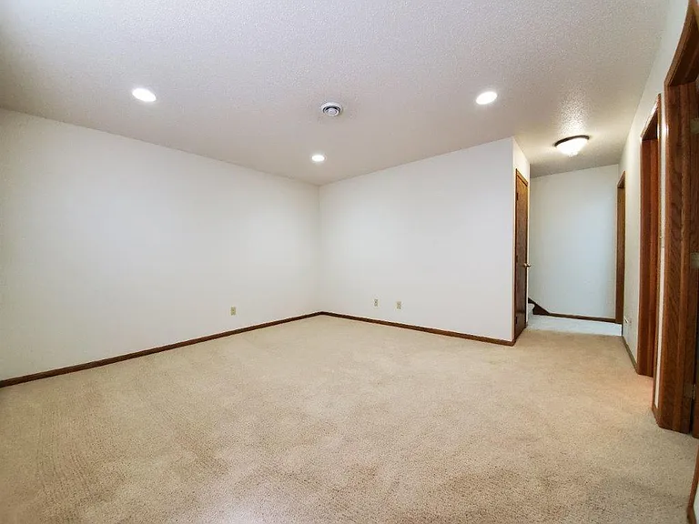Mistwood Townhomes — Photo 48