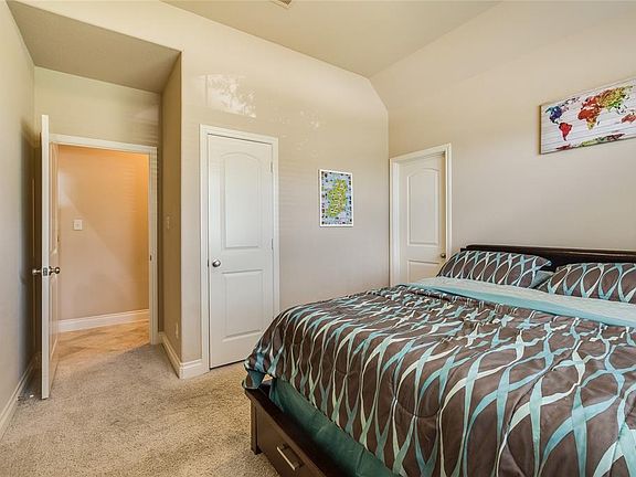 5th image of 2215 Lost Bridge Ln