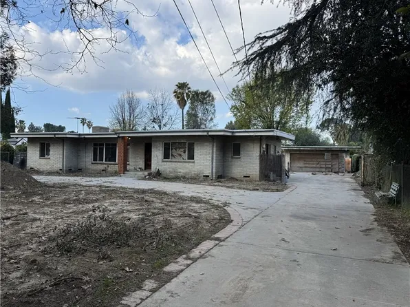 17545 Community St, Northridge, CA 91325