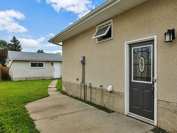 4th image of 148 Corinthia Dr