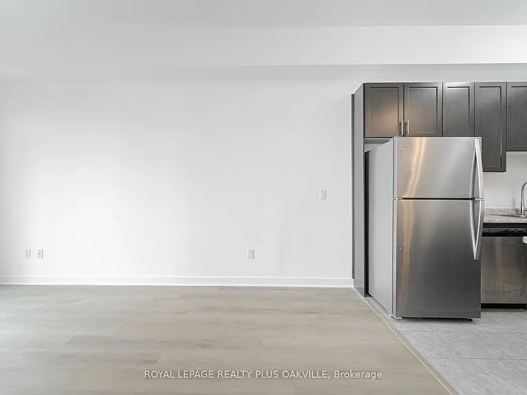 2486 Old Bronte Rd #804 — Photo 13