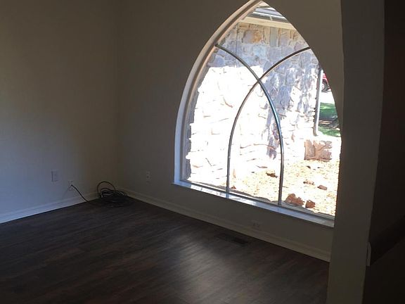 Dining/Office/Formal Living Rm