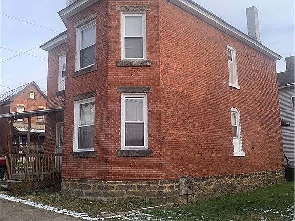 2nd image of 498 E High St