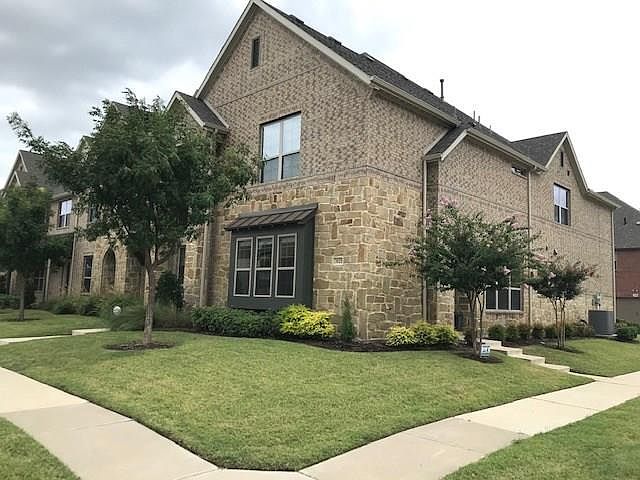 1st image of 3121 Gaylord Dr