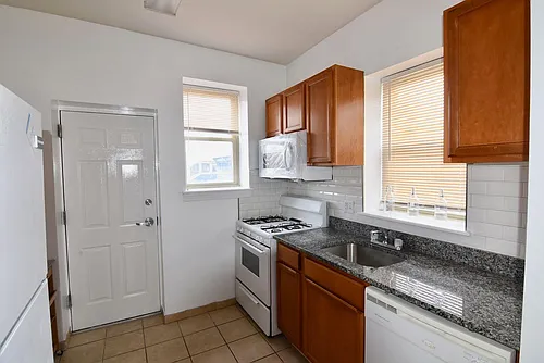 2 S 46th St Photo 1