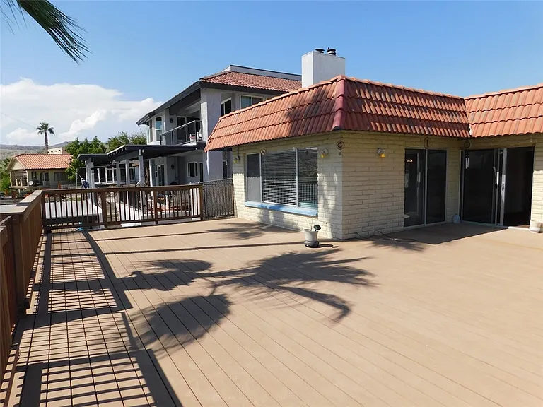 2077 Whitewater Dr — Photo 13