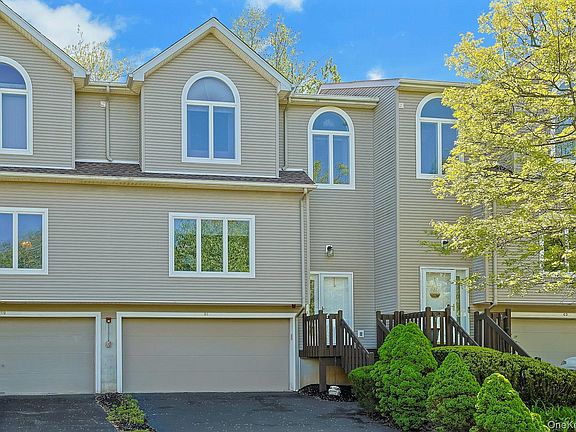 3rd image of 61 Leif Boulevard