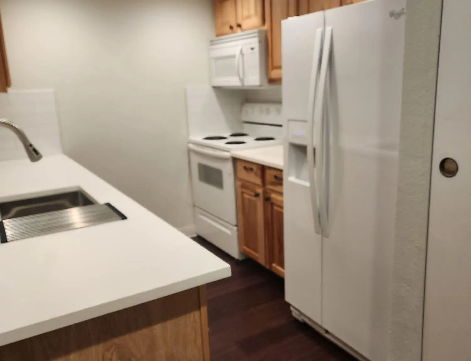 2 bed, 1.5 bath, 870 sqft, $1,850 — Photo 3