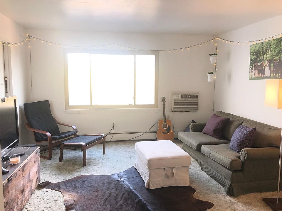 Living room w/view