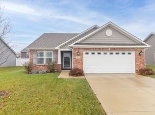 279 Thistlewood Dr, Greenfield, IN 46140