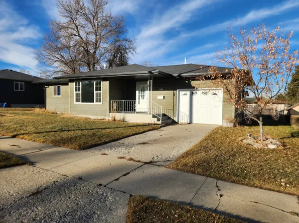 244 Cedar St, Lewistown, MT 59457
