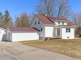 5423 Hc Edmore Rd, Edmore, MI 48829