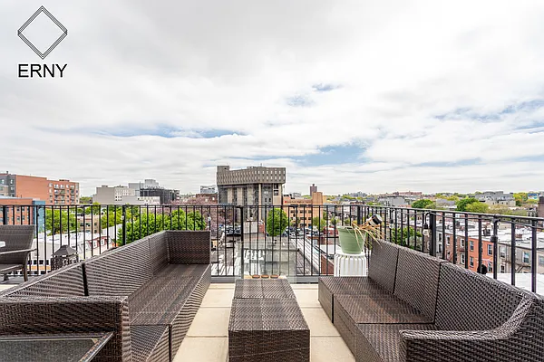 Rented by ERNY LLC | media 3