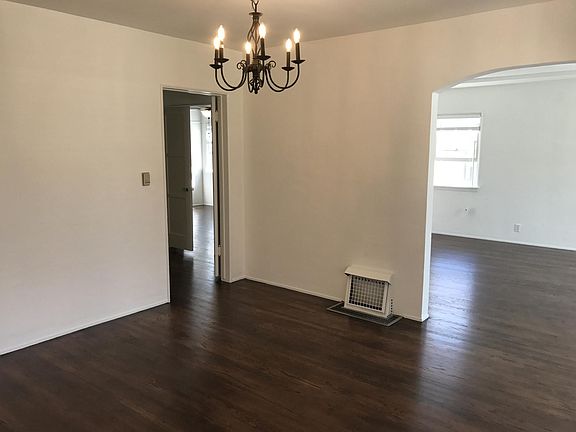 2nd image of 1438 Engracia Ave