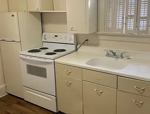 216 Dexter Pl — Photo 7