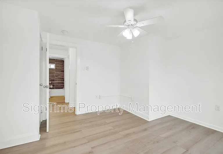 107-115 W Church St #109 — Photo 15
