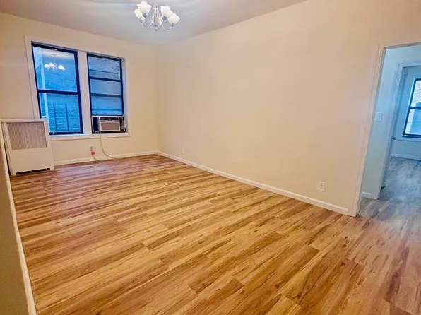 316 West 94th Street image 18 of 22