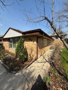 327 Iroquois Rd, Hillside, IL, 60162