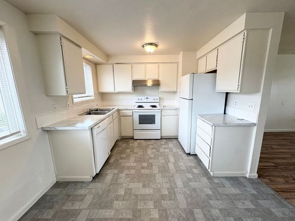 1712-1722 Lewis River Dr #1712D