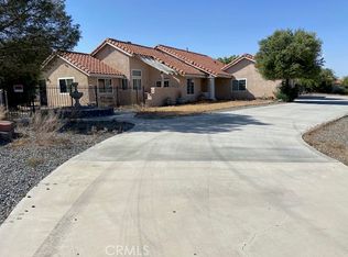 12200 Iroquois Rd, Apple Valley, CA 92308
