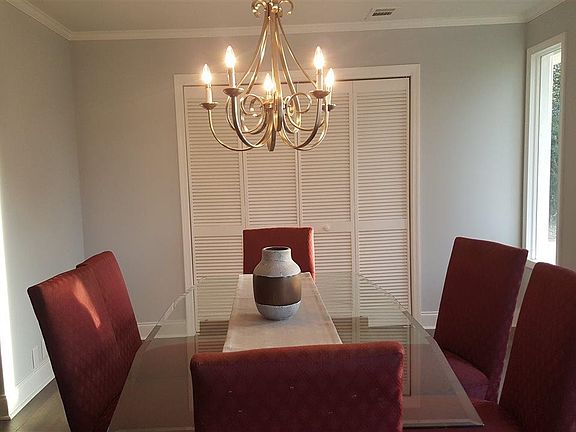 5th image of 3 Riverwood Ct