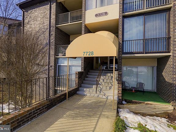 3rd image of 7728 Hanover Pkwy APT 218