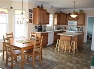 351 Rosecliff Dr, Douglassville, PA 19518
