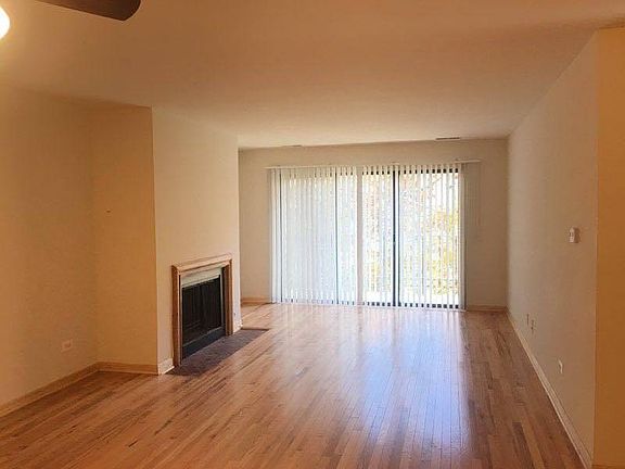 5th image of 1700 Hinman Ave