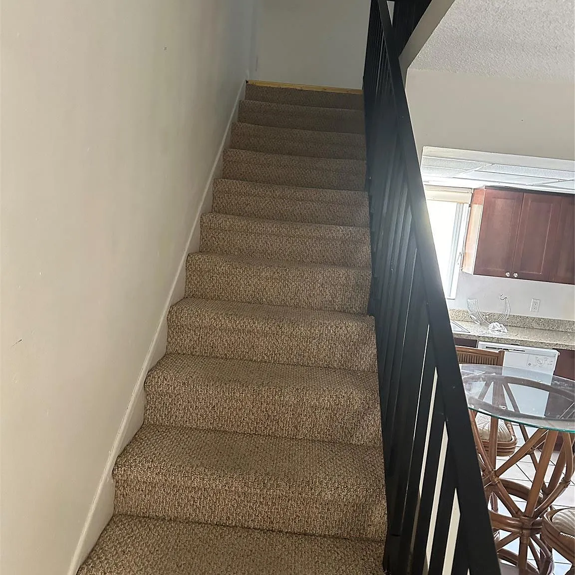 1 bed, 1.0 bath, 650 sqft, $1,600 — Photo 3