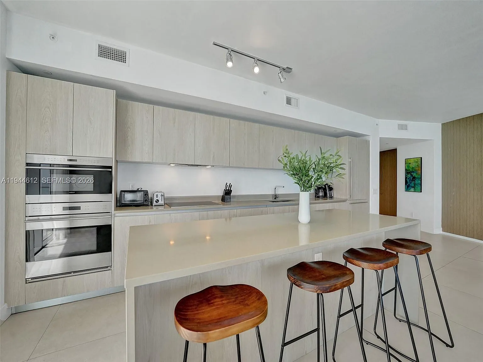 4111 South Ocean Drive Co — Photo 2