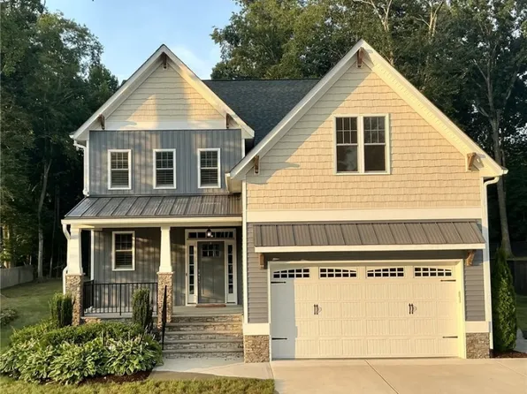 9070 Deerlake Dr, New Kent, VA 23124