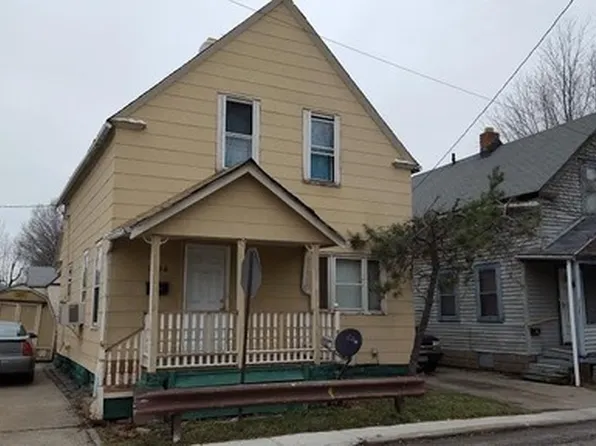2134 W 80th St, Cleveland, OH 44102