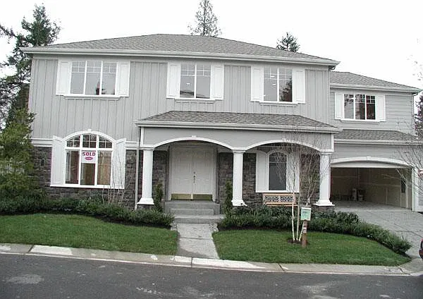 3 bed, 2.5 bath, 2220 sqft, $4,090 — Photo 2