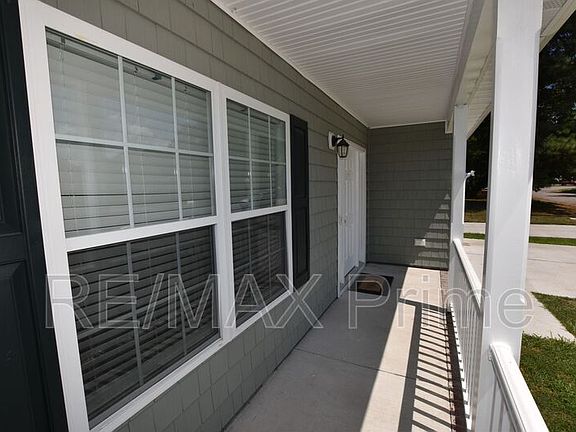4th image of 1323 Ferry Point Rd
