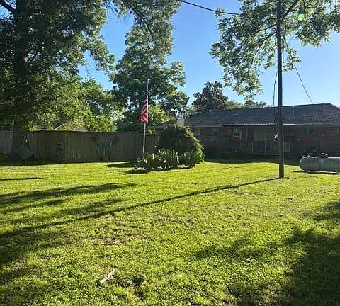 2nd image of 2536 Stovall Rd