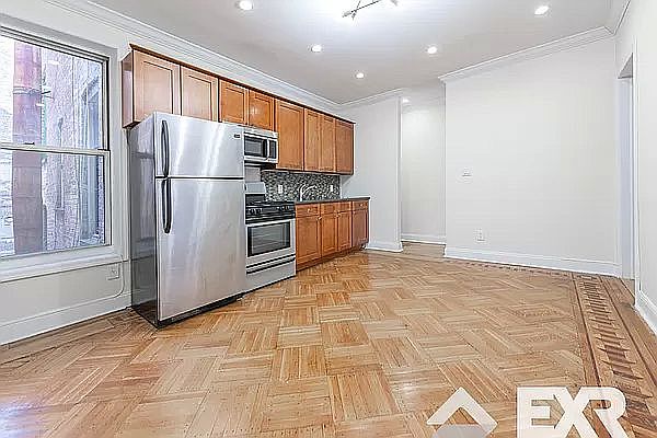 1st image of 864 Nostrand Ave APT 9