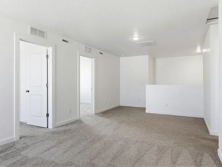 15290 Nimbus Way — Photo 22