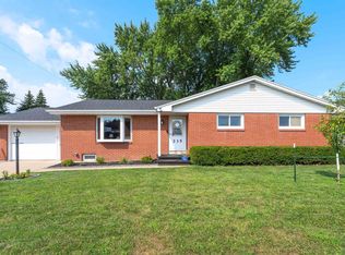 235 N Olk St, Hortonville, WI 54944