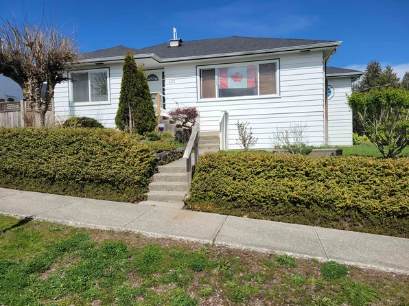 401 School St, New Westminster, BC V3L 3M1