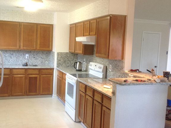 4th image of 2233 Kimberly Dr