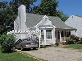 1712 Danhurst Dr, Midlothian, VA 23113