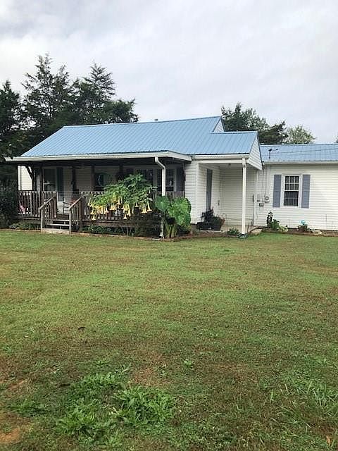 1st image of 29 Akin Dr NW