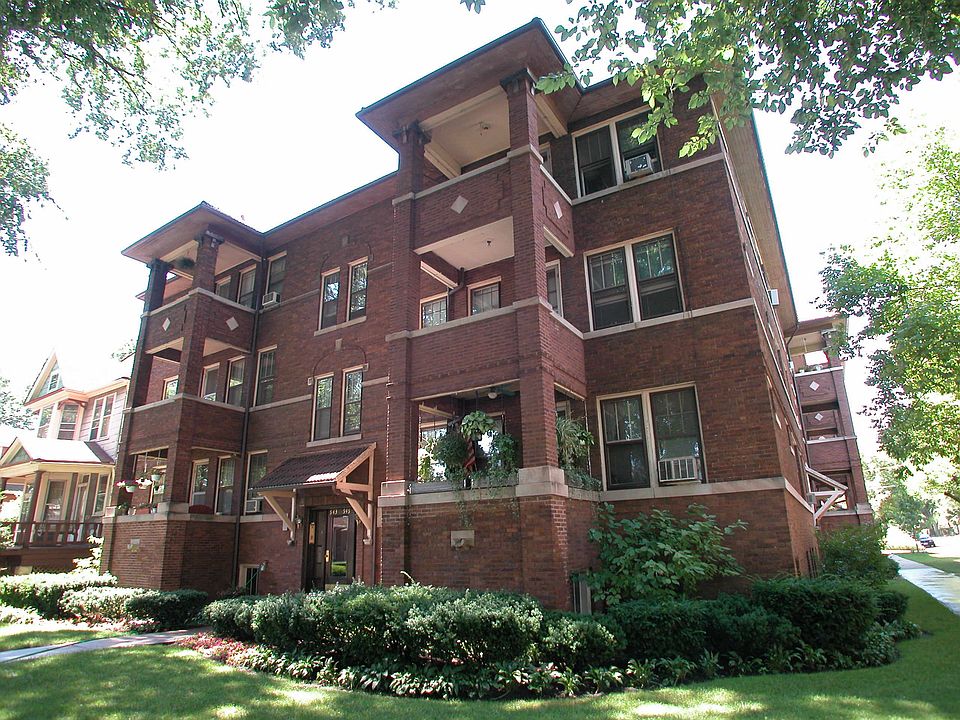 1st image of 41 Iowa St APT 1